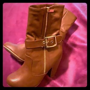 Bamboo ankle boots